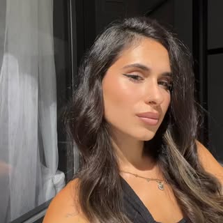 carla vazquez peregrin
