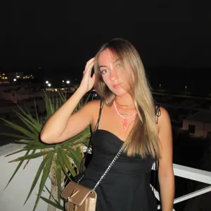 andrea G.