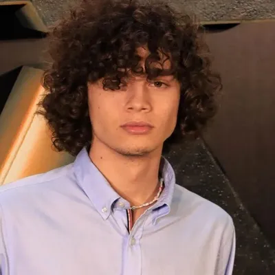 Fernando B.