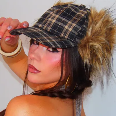 Lucía M.