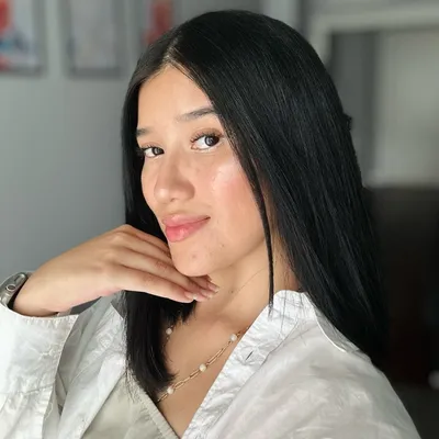 Daniela H.