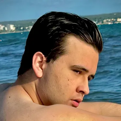 Gonzalo R.