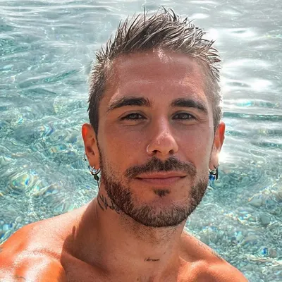 Fernando J.