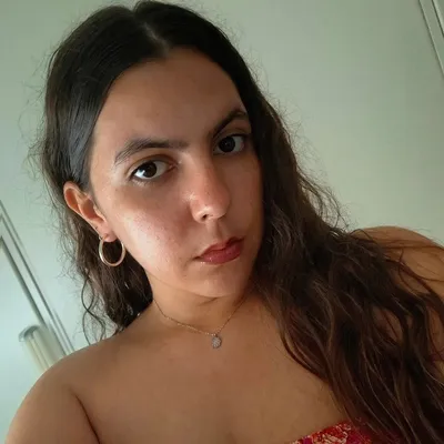 Lucía R.