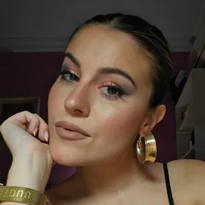 Sara R.