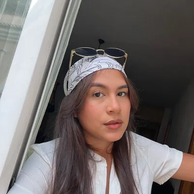 yesli M.