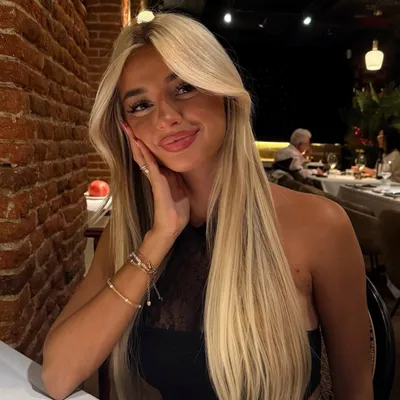 Lucia G.