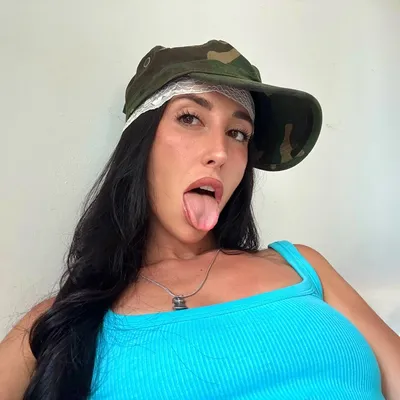 Mar B.