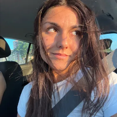 Marina B.