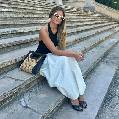julia G.