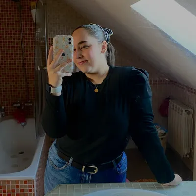 Paula L.