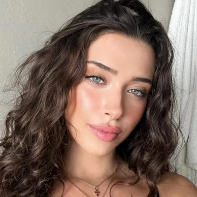 Celia Madrigal Tino