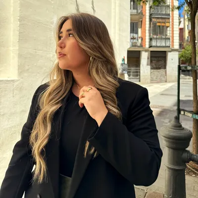 marina C.