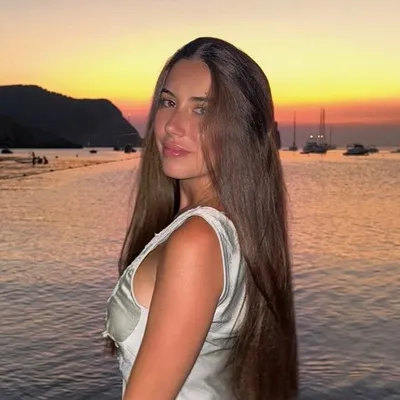 Lidia V.