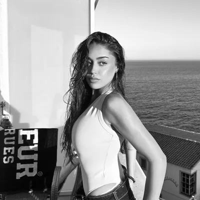 laura H.