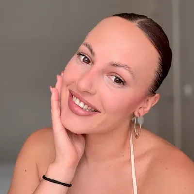 Lucia A.