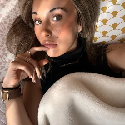 Ariadna L.