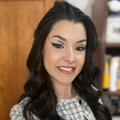 Alba C.