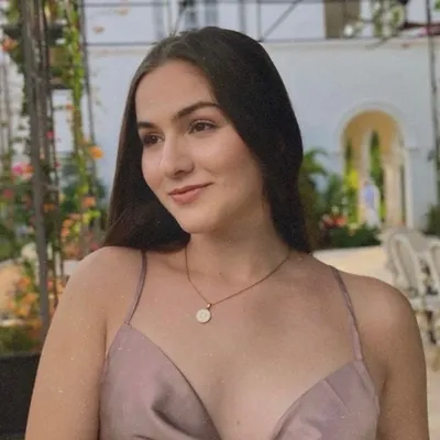 Arianne W.