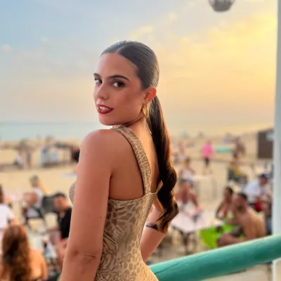 María A.