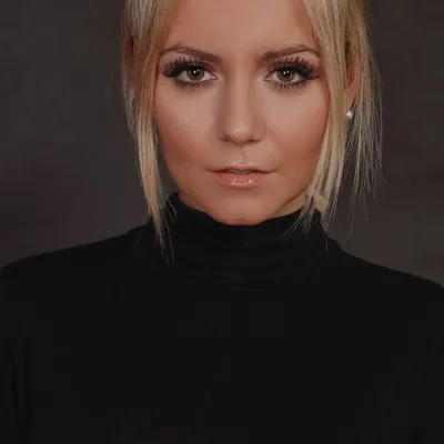 Naomi L.