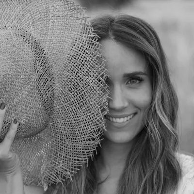 SANDRA S.