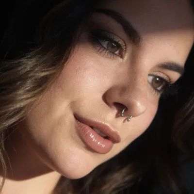Maria R.