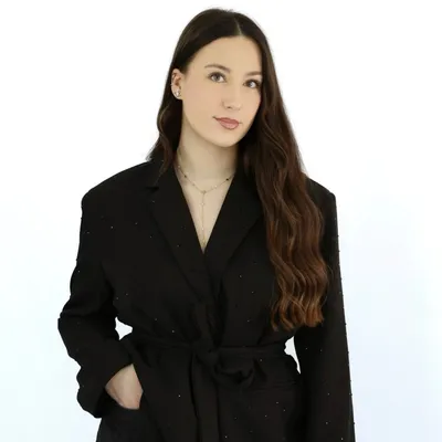 Sarah F.