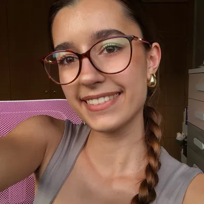 PAULA Q.