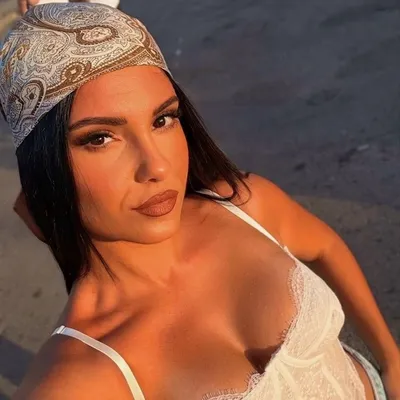Sara N.