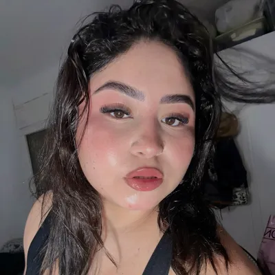 Valeria E.