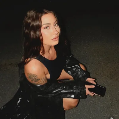 Ari S.