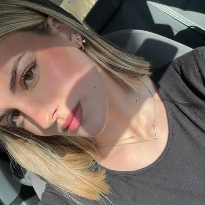 Sandra G.