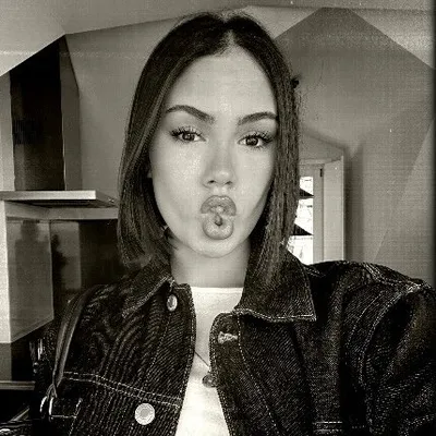 Lucia G.