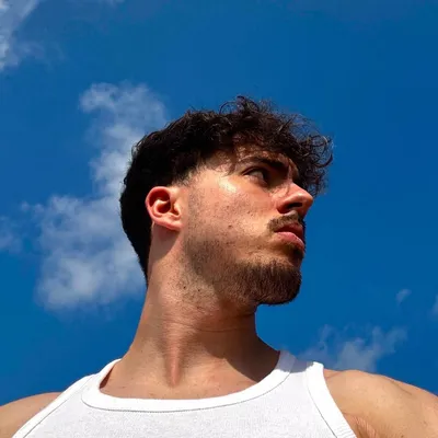 Adrián García