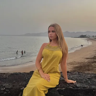 maika menzel