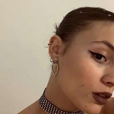 Gloria D.