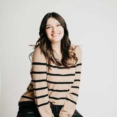 Ana A.