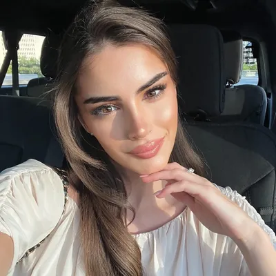 martina E.