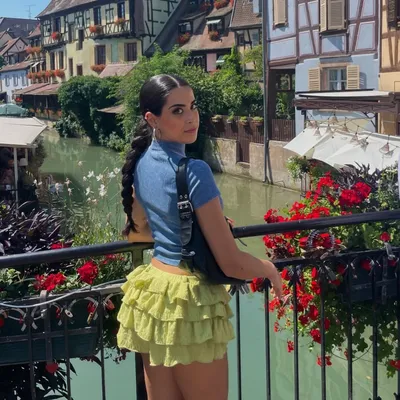Laura G.