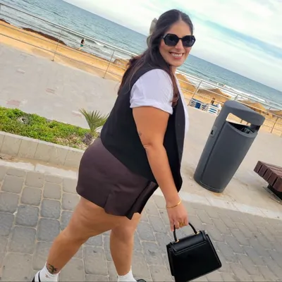 Alejandra R.