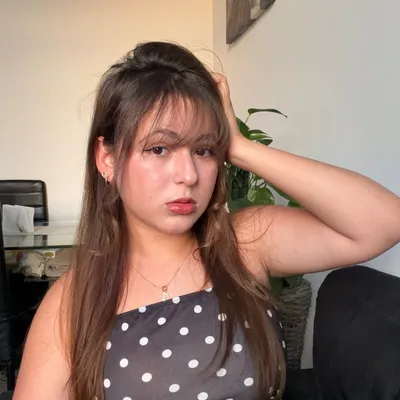 Karla Gabriella T.