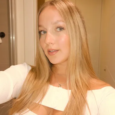 Lucia A.