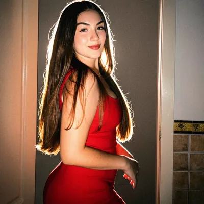Nathalia R.