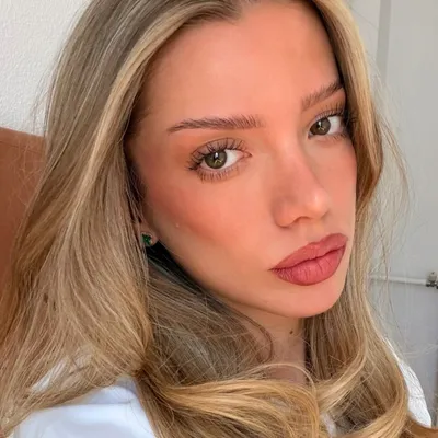 Analia V.
