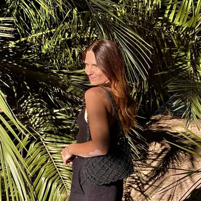 Sara R.