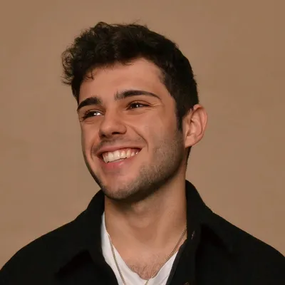 Pau G.
