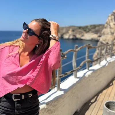 sara J.