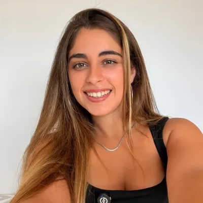Marta V.