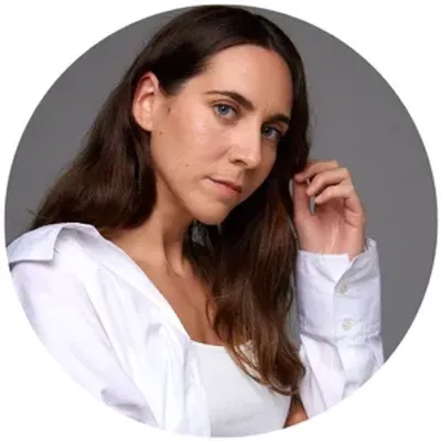 María P.